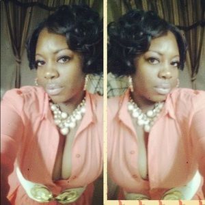 Meet your Posher, Ashley